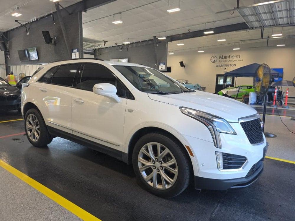 2020 Cadillac XT5 Sport AWD — photo 1 of 8