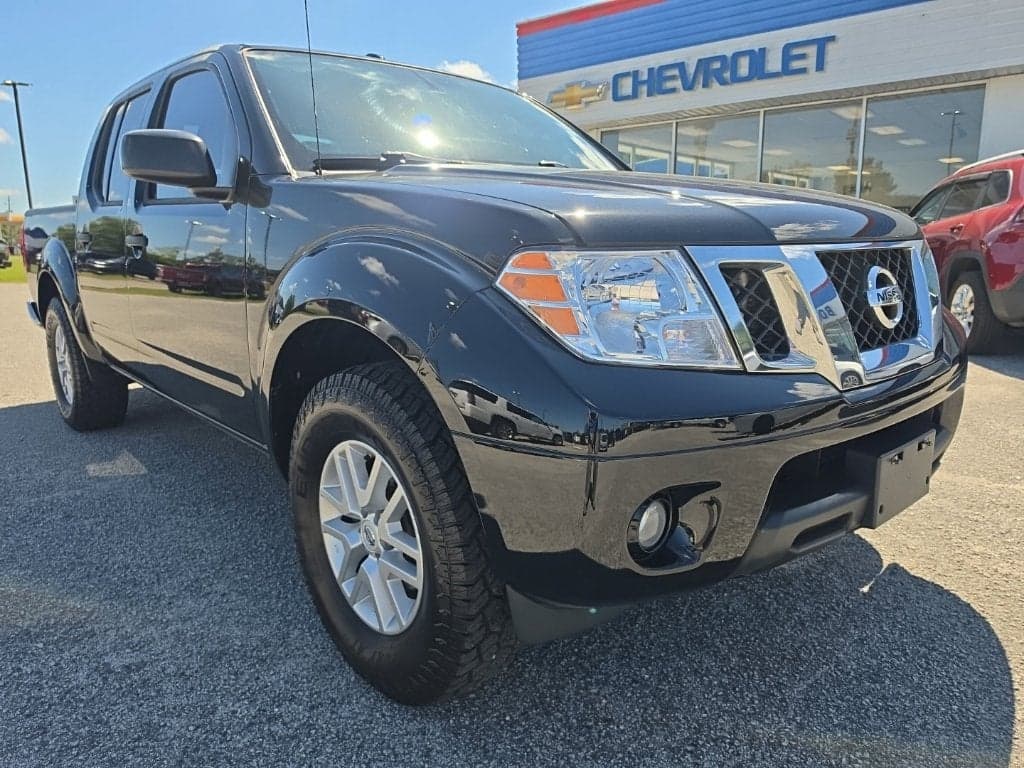 2016 Nissan Frontier SV — photo 1 of 8