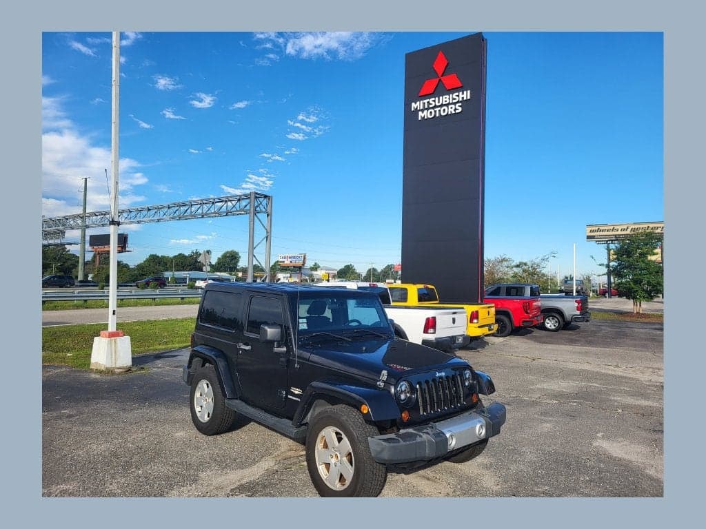 2012 Jeep Wrangler Sahara — photo 1 of 11