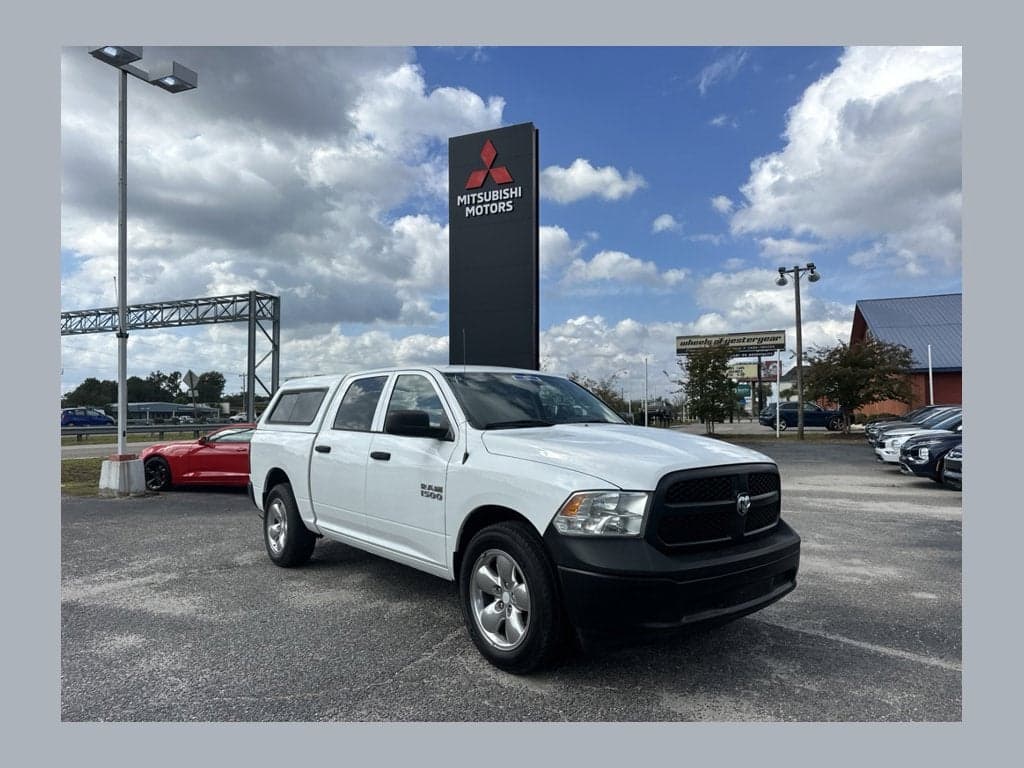 2016 RAM 1500 Tradesman — photo 1 of 2