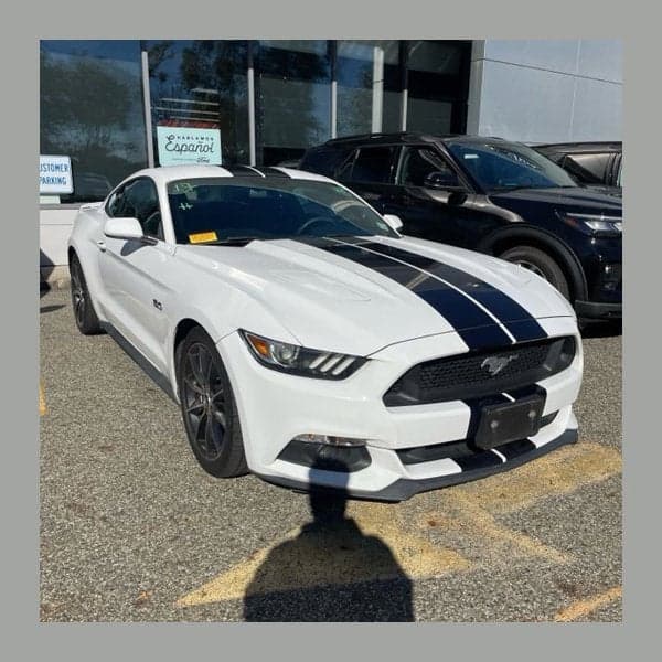 2017 Ford Mustang GT — photo 1 of 5