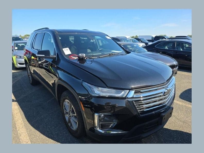 2023 Chevrolet Traverse LT Cloth — photo 1 of 8