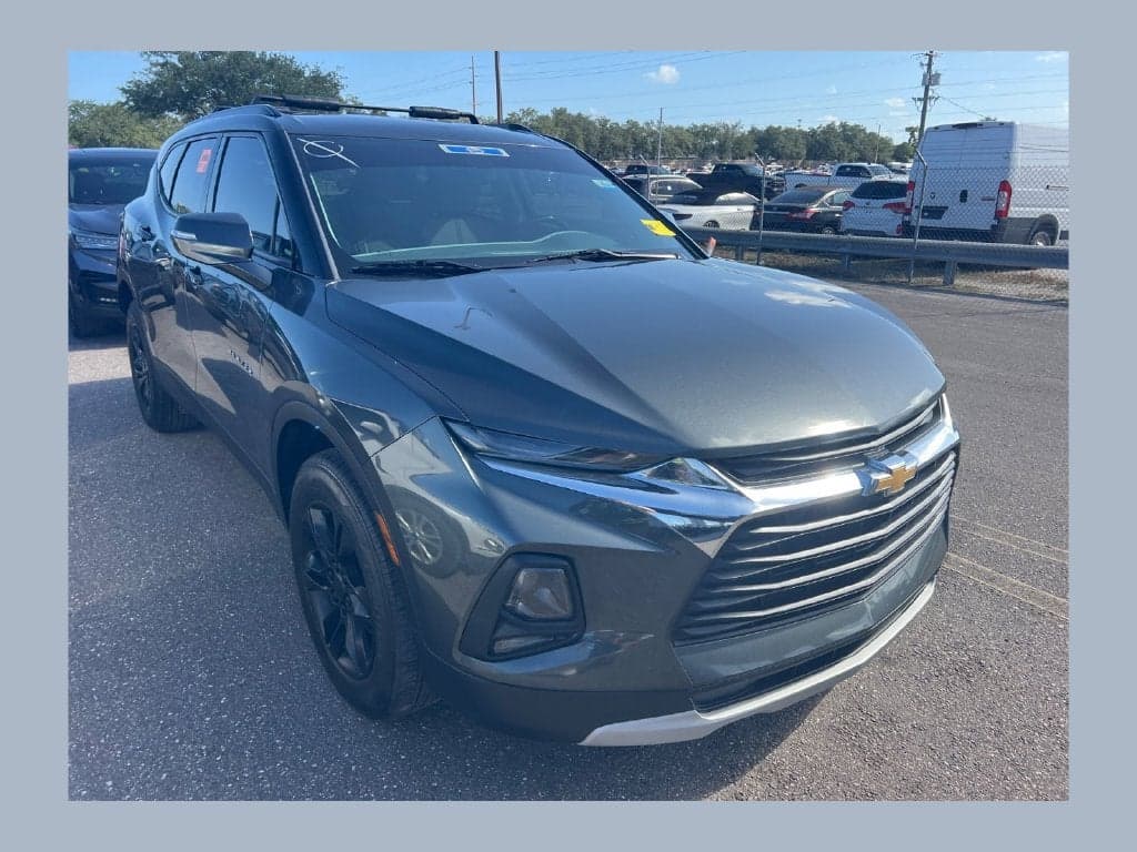 2020 Chevrolet Blazer LT — photo 1 of 8