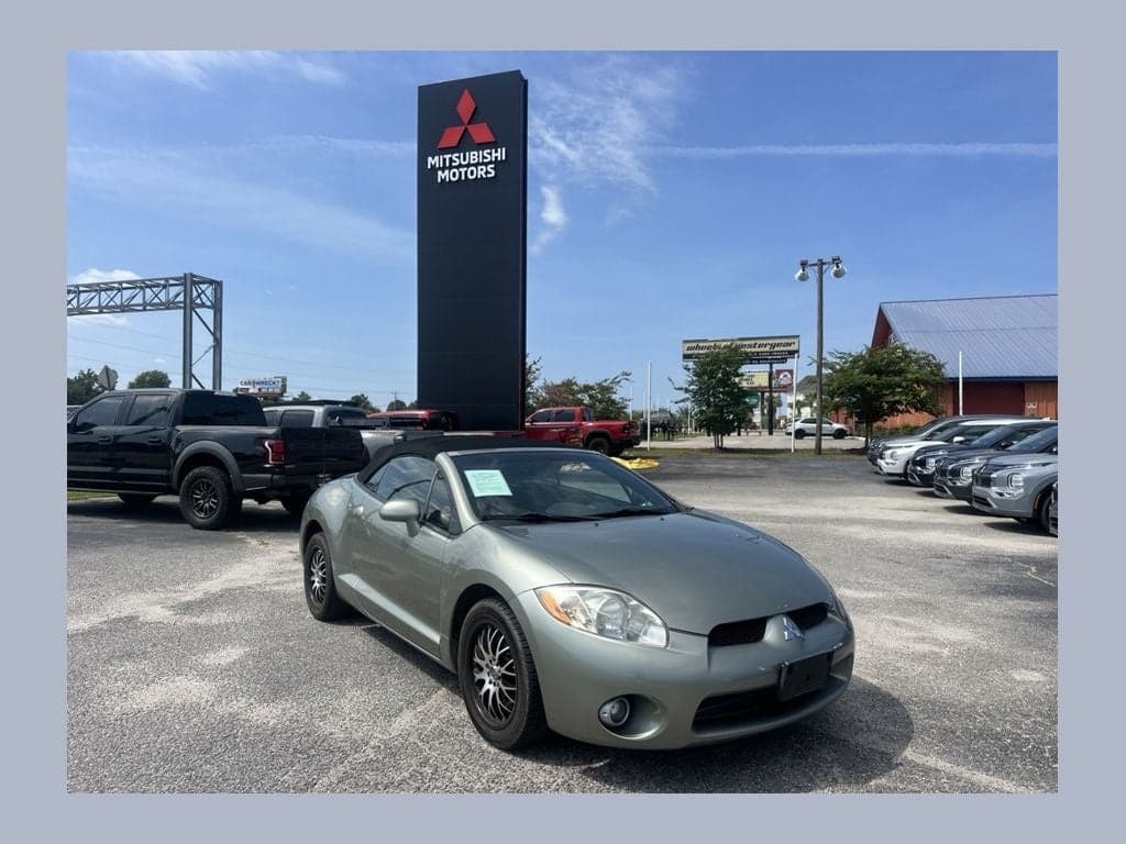 2008 Mitsubishi Eclipse GS — photo 1 of 14