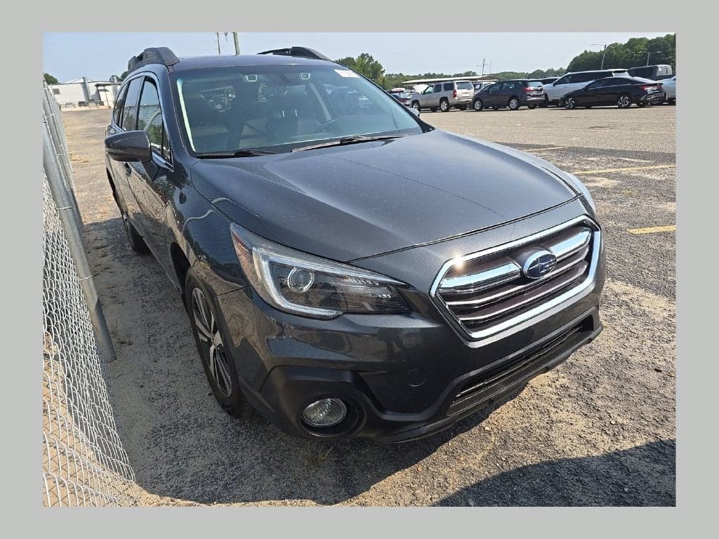 2019 Subaru Outback Base — photo 1 of 5