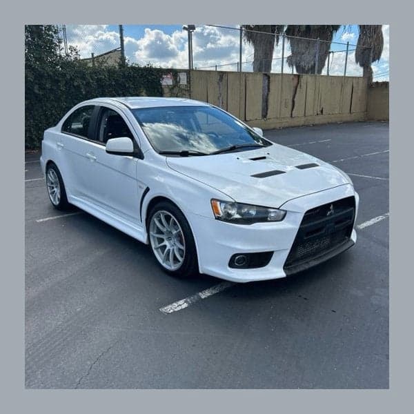 2013 Mitsubishi Lancer Evolution GSR — photo 1 of 5