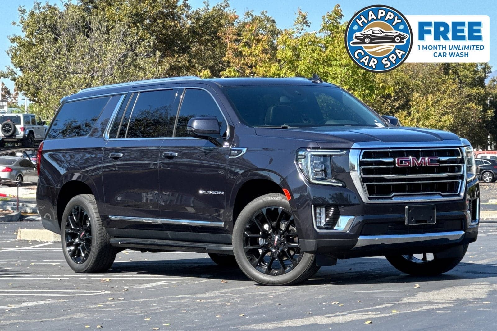 2023 GMC Yukon XL SLT — photo 1 of 5