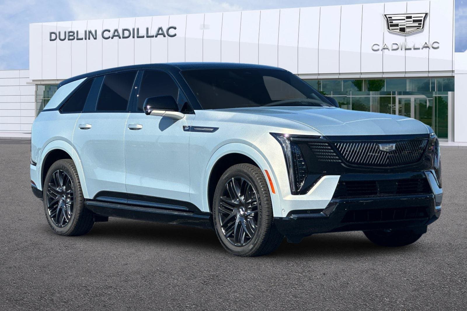 2025 Cadillac Escalade IQ Sport 2 — photo 1 of 7