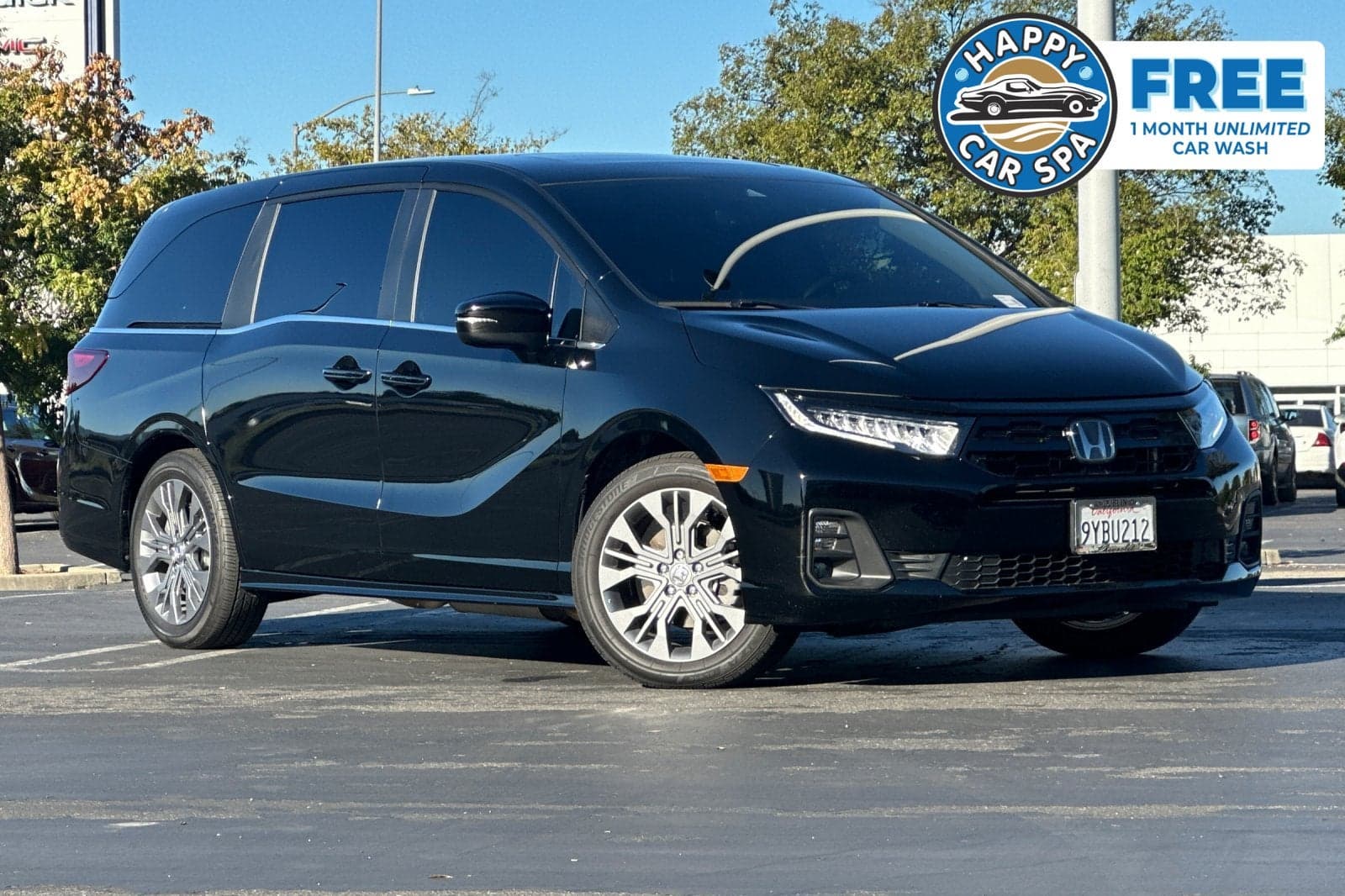 2026 Honda Odyssey Touring — photo 1 of 7
