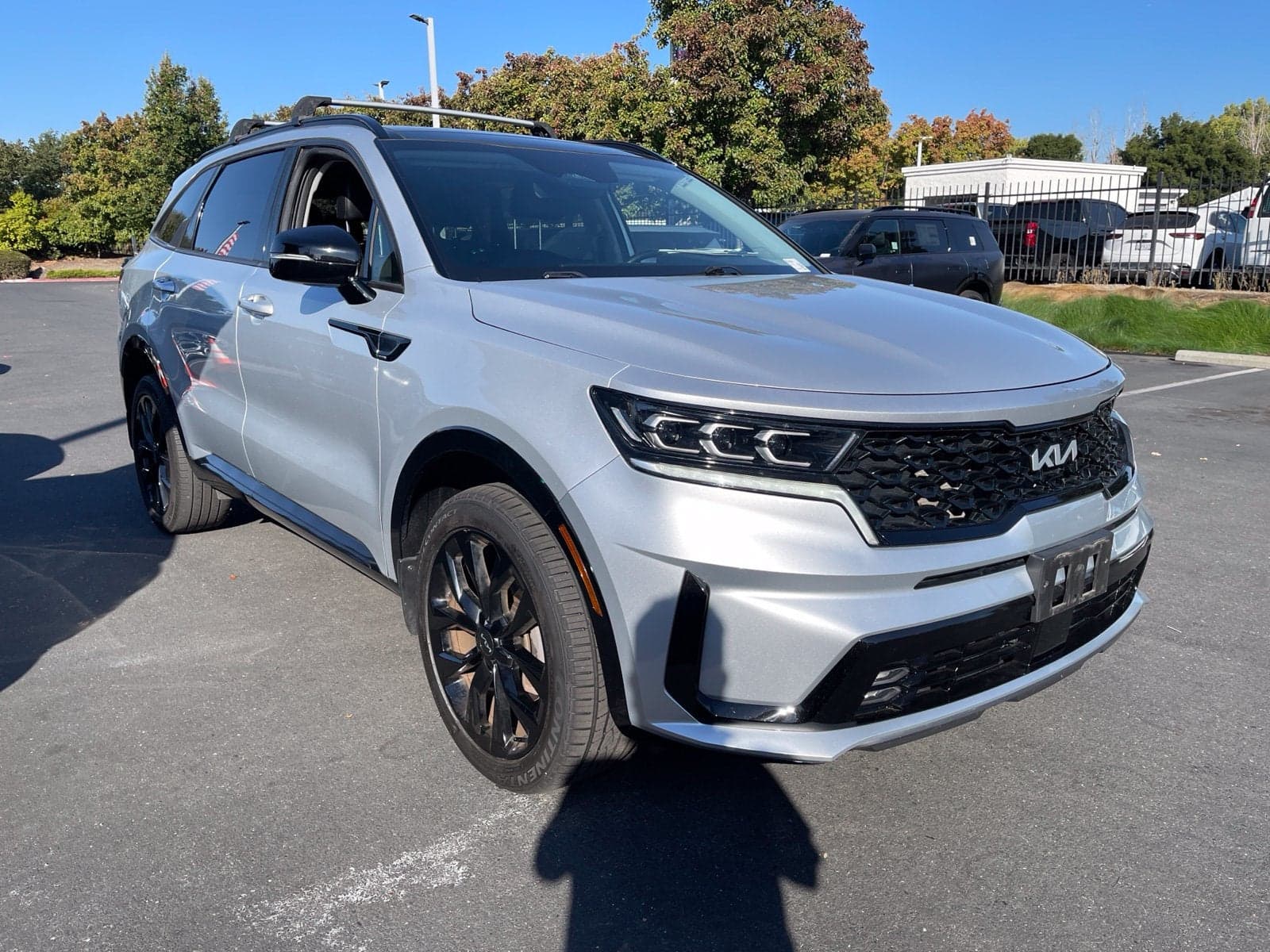 2022 Kia Sorento SX — photo 1 of 7