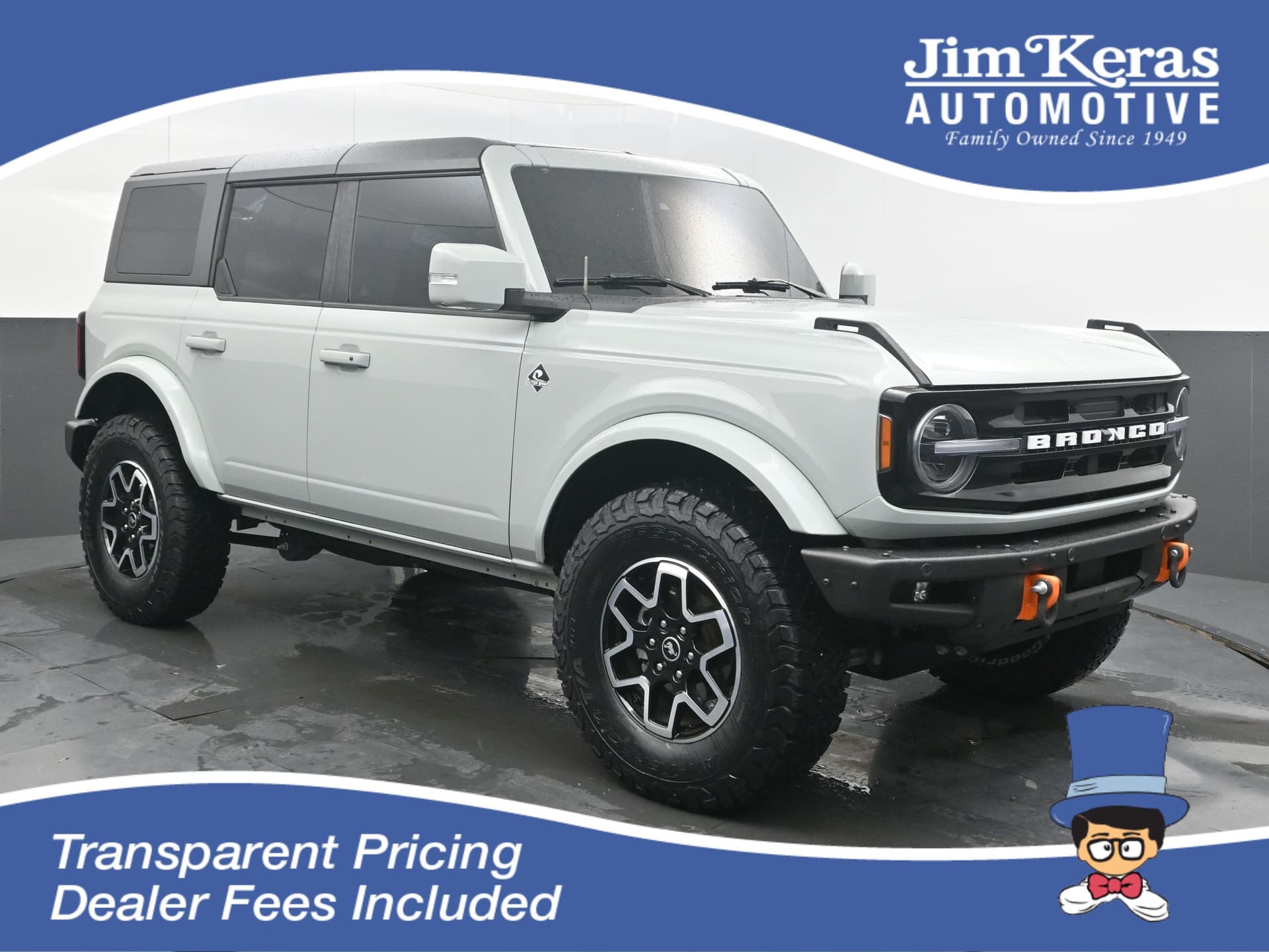 2023 Ford Bronco Base — photo 1 of 42