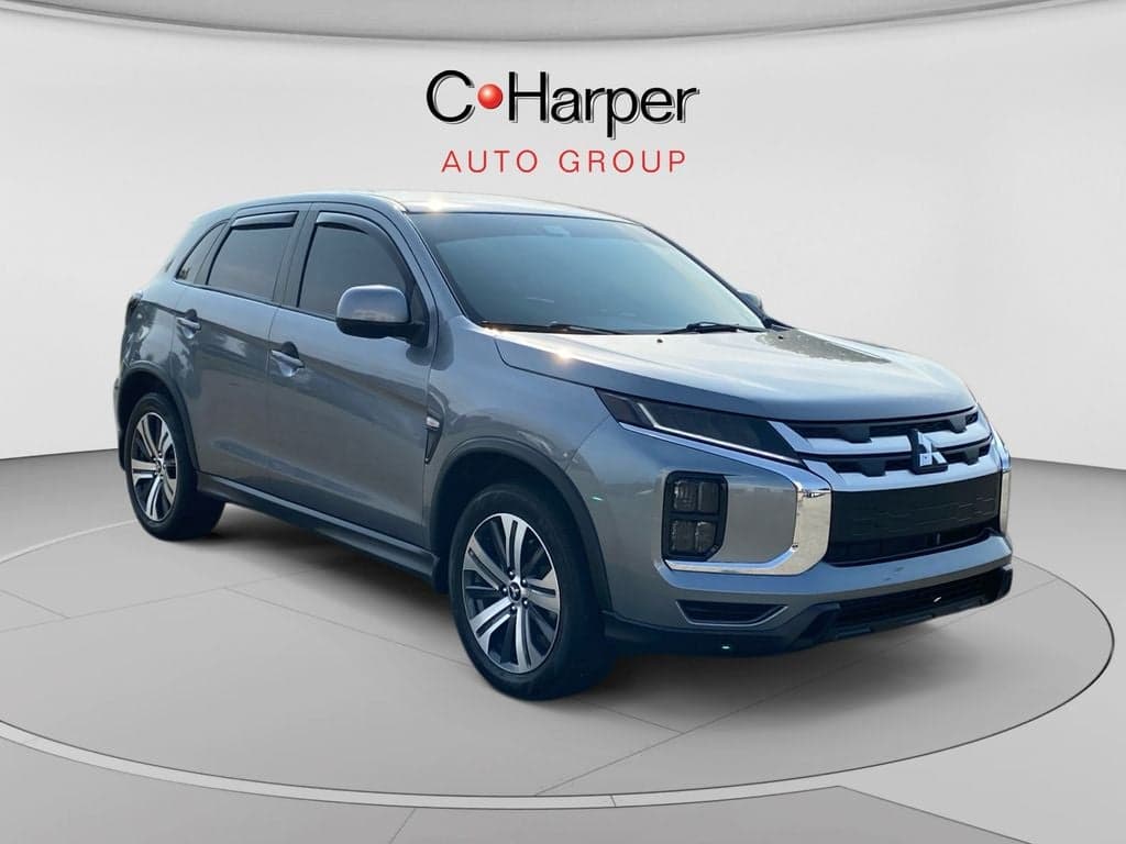 2024 Mitsubishi Outlander Sport ES — photo 1 of 48