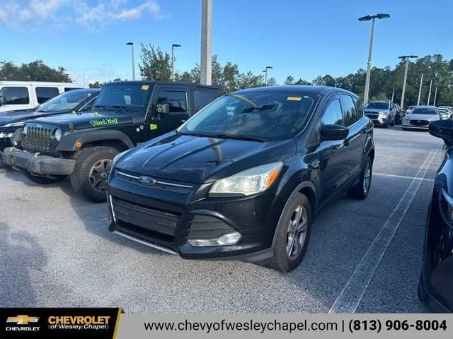2015 Ford Escape SE — photo 1 of 9