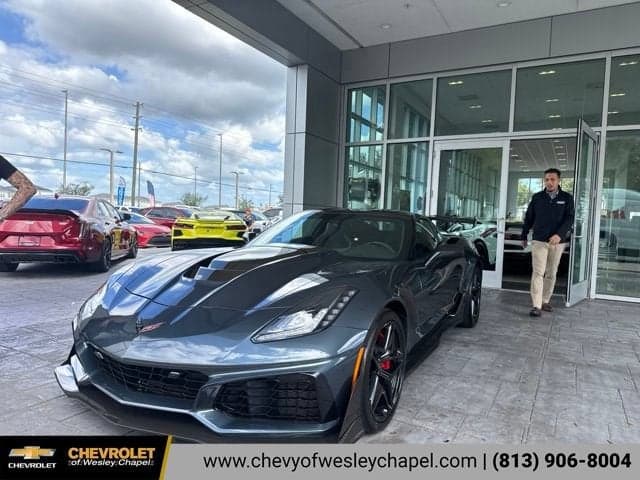 2019 Chevrolet Corvette ZR1 3ZR — photo 1 of 5