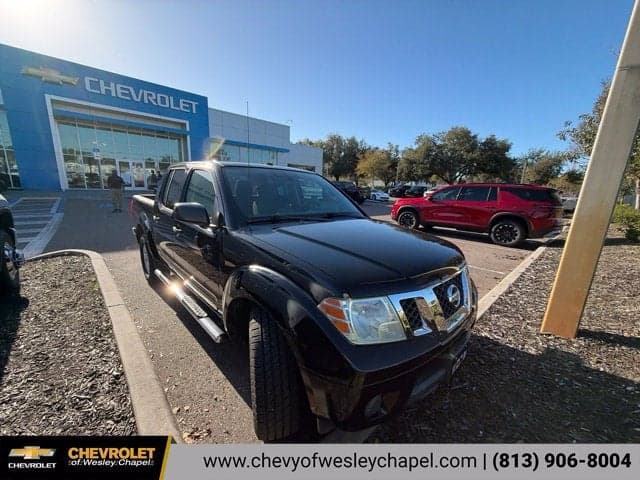 2013 Nissan Frontier SV — photo 1 of 5