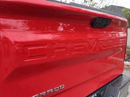 Extra Photo