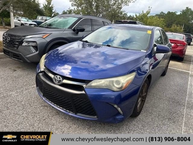 2015 Toyota Camry SE — photo 1 of 7