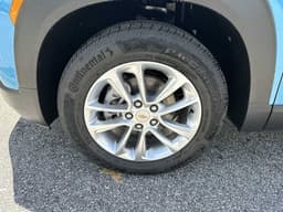 Extra Photo