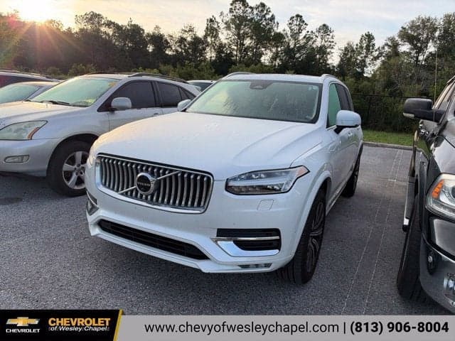 2023 Volvo XC90 Base — photo 1 of 9