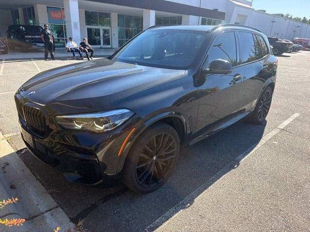 2022 BMW X5 xDrive40i — photo 1 of 6