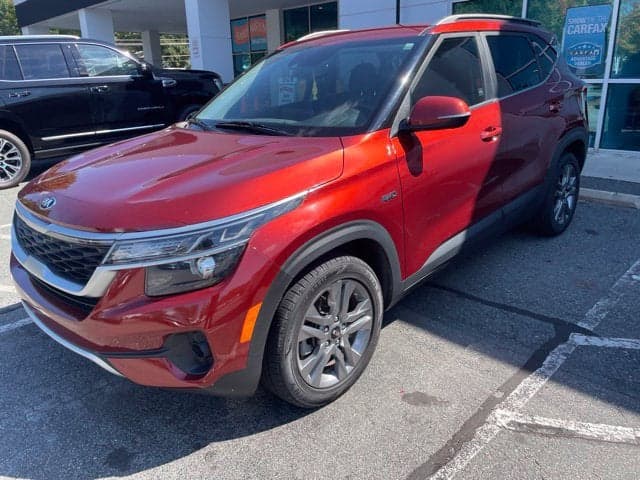 2021 Kia Seltos S — photo 1 of 10