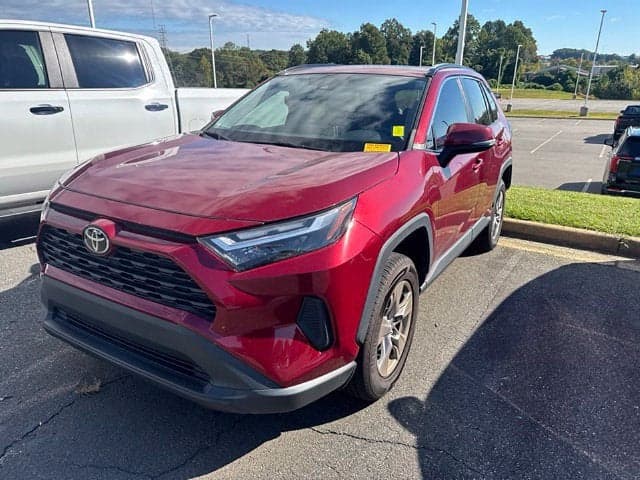 2023 Toyota RAV4 XLE — photo 1 of 10
