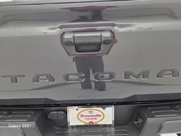 Extra Photo
