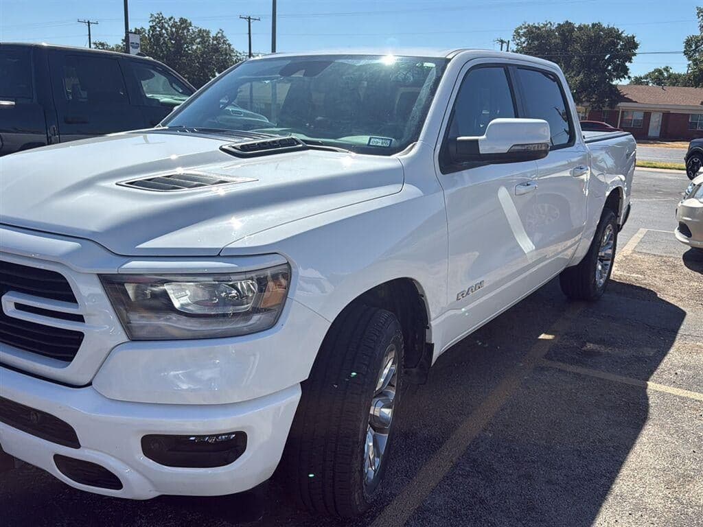 2023 RAM 1500 Laramie — photo 1 of 4