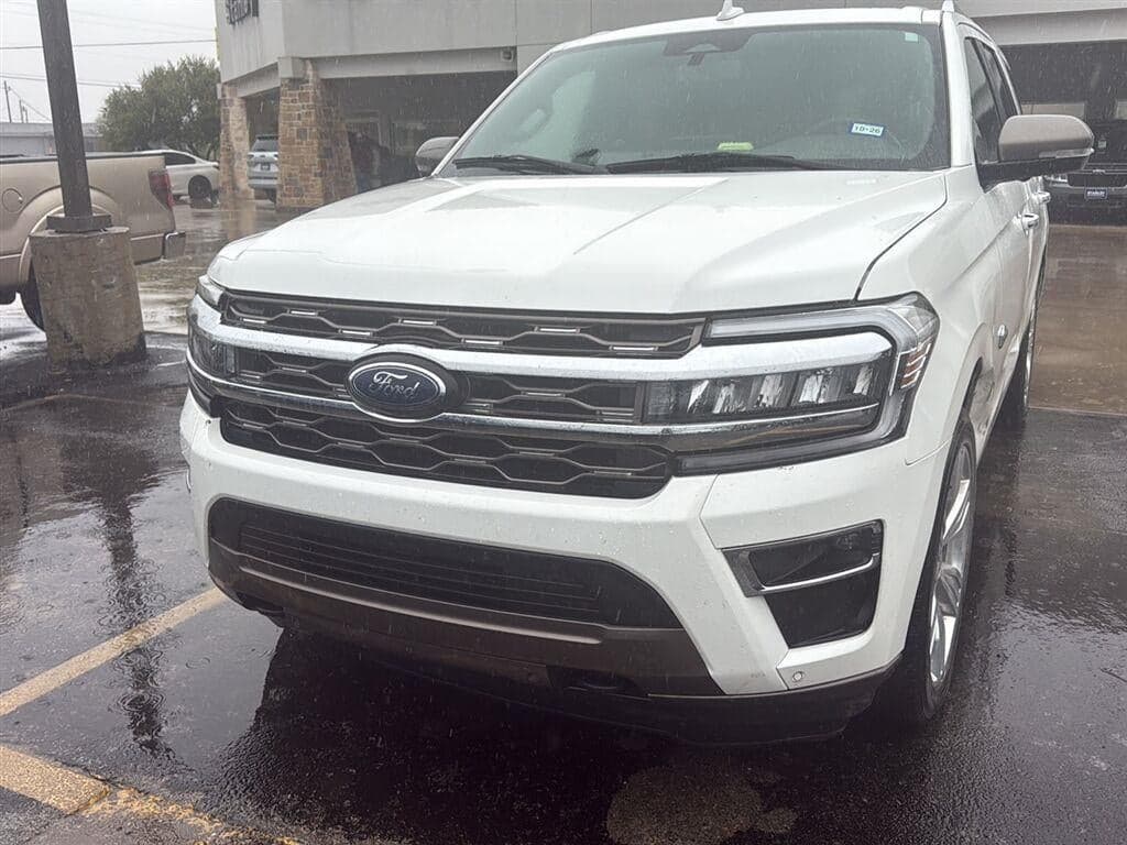 2022 Ford Expedition King Ranch — photo 1 of 7