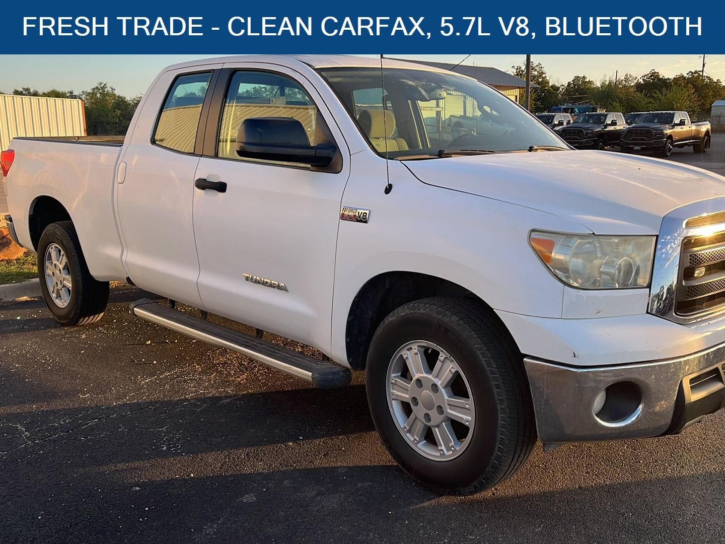 2011 Toyota Tundra 2WD Truck Base — photo 1 of 5