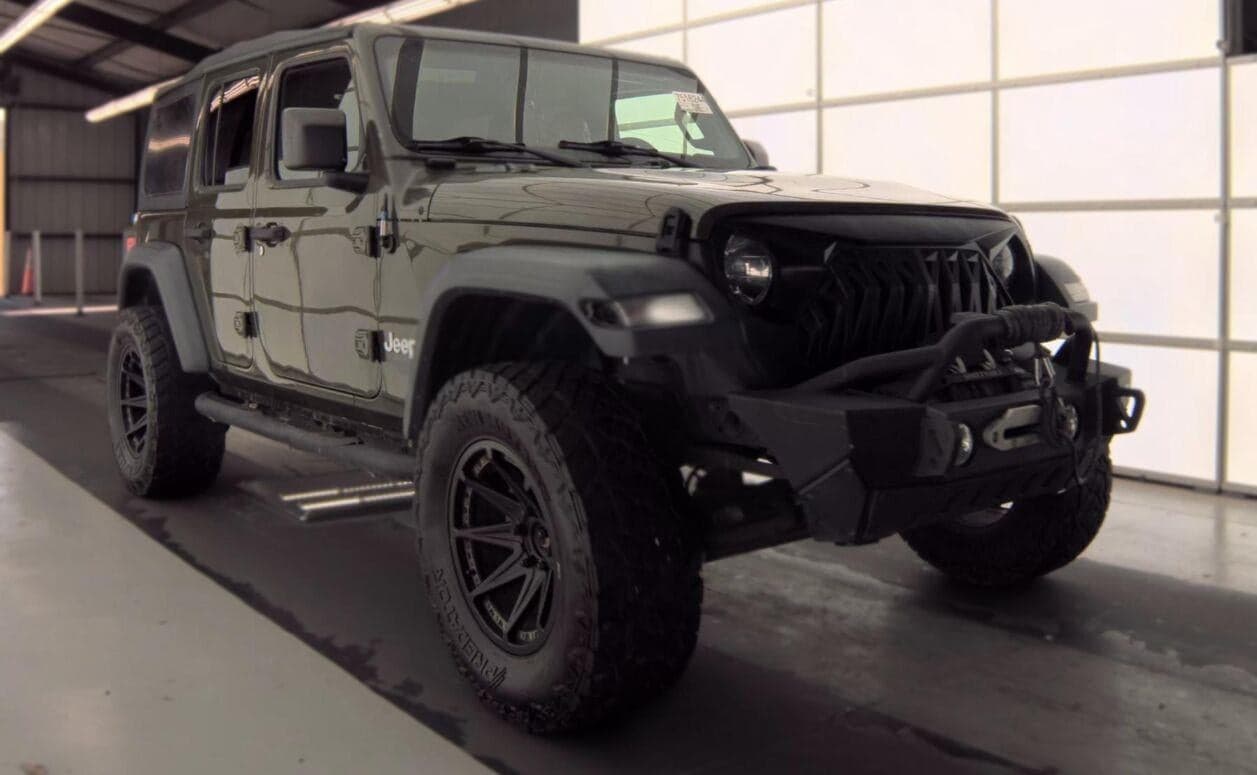 2020 Jeep Wrangler Unlimited Sport S — photo 1 of 3