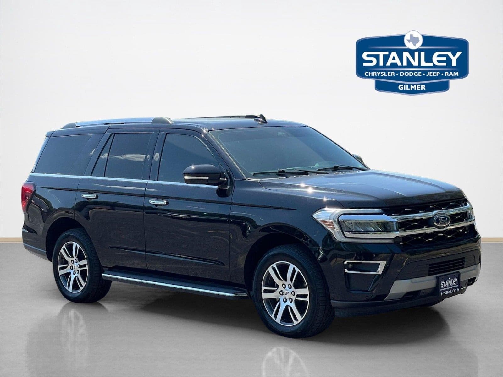 2022 Ford Expedition Limited — photo 1 of 65