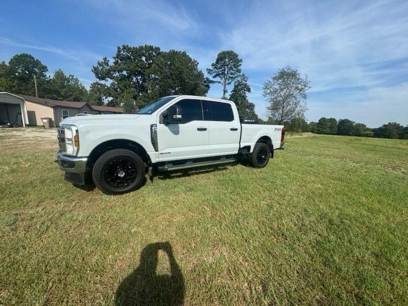 2025 Ford Super Duty F-250 SRW XLT — photo 1 of 7