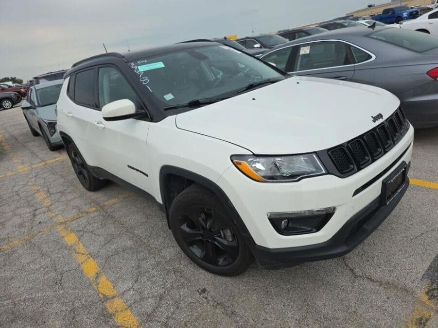 2018 Jeep Compass Altitude — photo 1 of 13