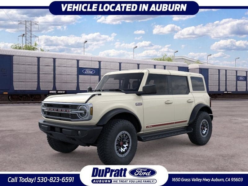 2026 Ford Bronco Outer Banks — photo 1 of 30