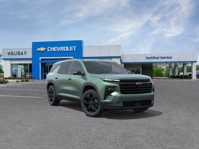 2027 Chevrolet Traverse FWD LT — photo 1 of 5