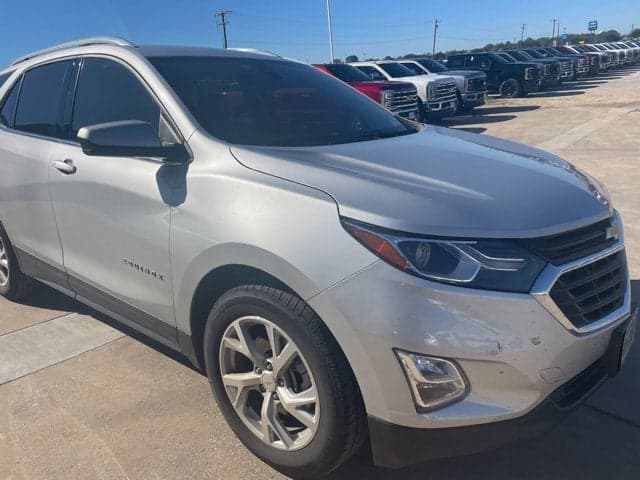 2020 Chevrolet Equinox LT — photo 1 of 5