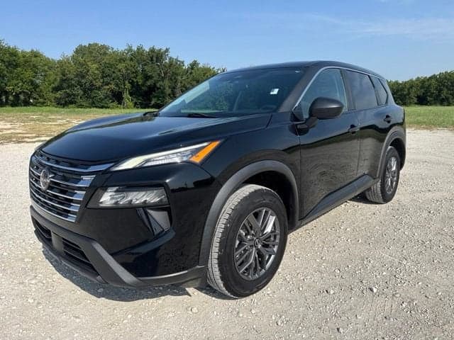 2024 Nissan Rogue S — photo 1 of 5