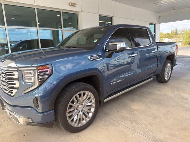 2025 GMC Sierra 1500 Denali — photo 1 of 32
