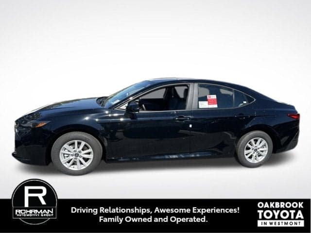 2026 Toyota Camry LE — photo 1 of 25