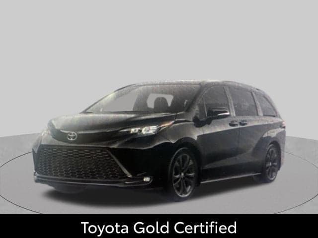 2026 Toyota Sienna XSE — photo 1 of 32