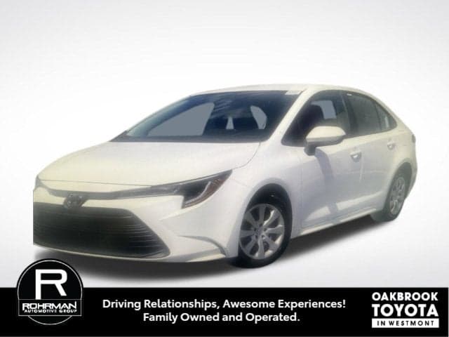 2025 Toyota Corolla LE — photo 1 of 5