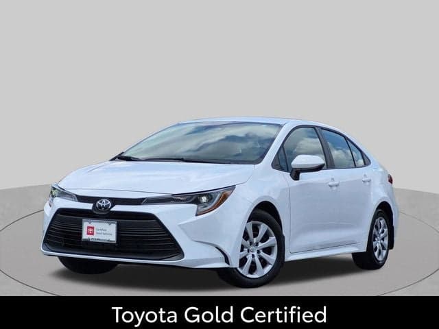 2026 Toyota Corolla LE — photo 1 of 62