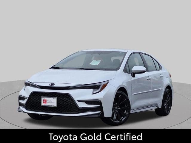 2025 Toyota Corolla SE — photo 1 of 68