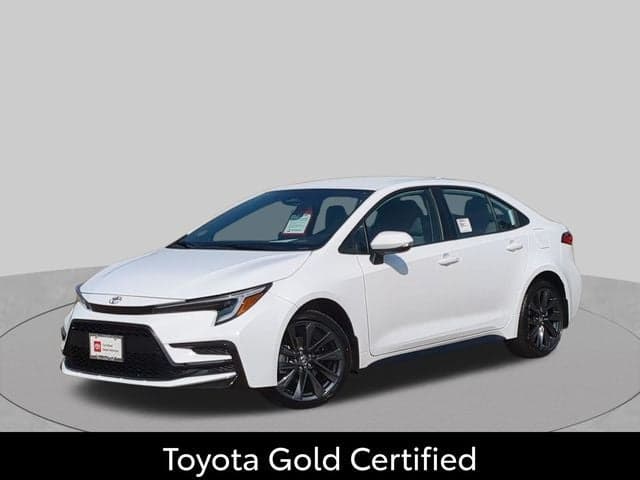 2026 Toyota Corolla SE — photo 1 of 66