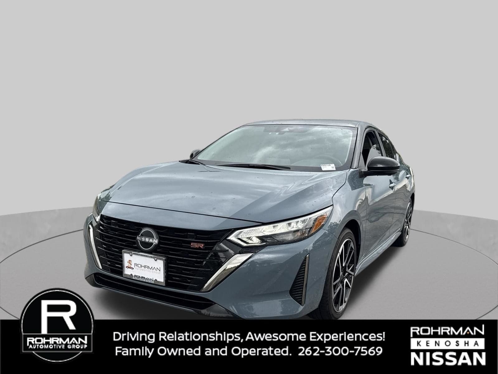 2025 Nissan Sentra SR — photo 1 of 42