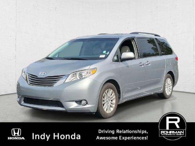 2014 Toyota Sienna XLE — photo 1 of 25