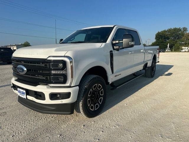 2026 Ford Super Duty F-350 SRW Platinum — photo 1 of 27