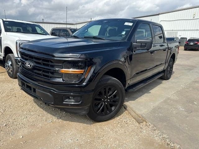 2024 Ford F-150 XLT — photo 1 of 40