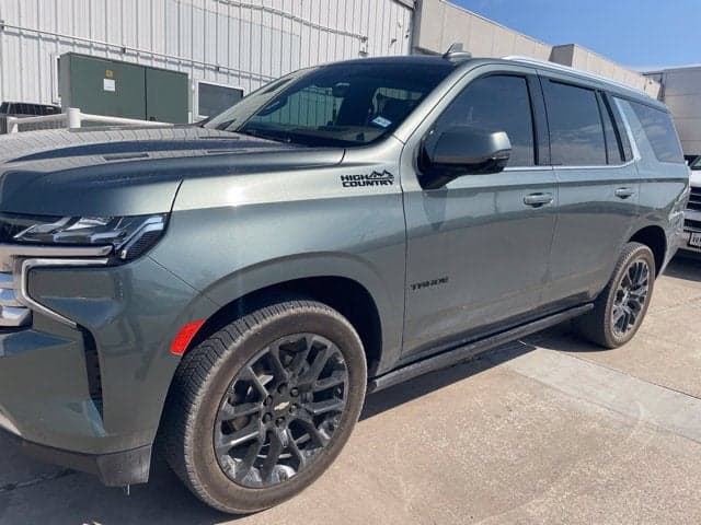 2023 Chevrolet Tahoe High Country — photo 1 of 5